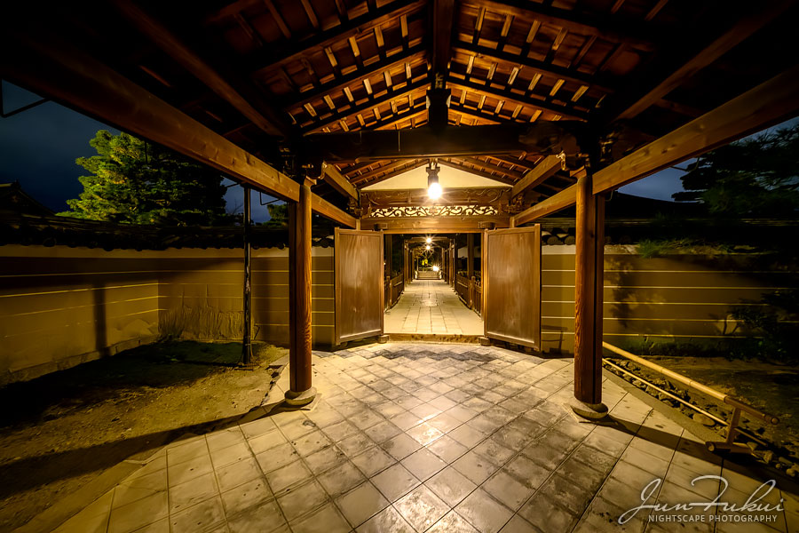 建仁寺 ナイトスケープ