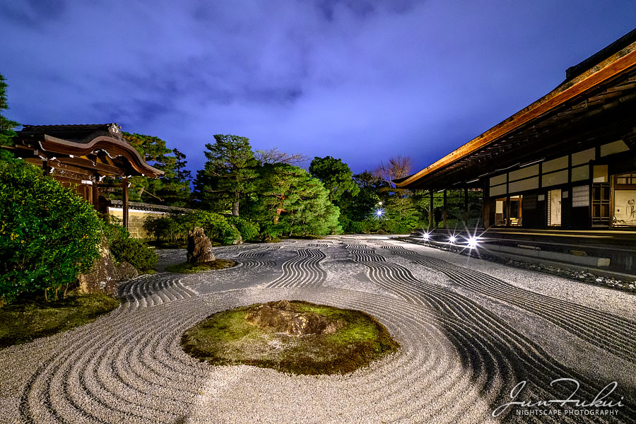 建仁寺 ナイトスケープ